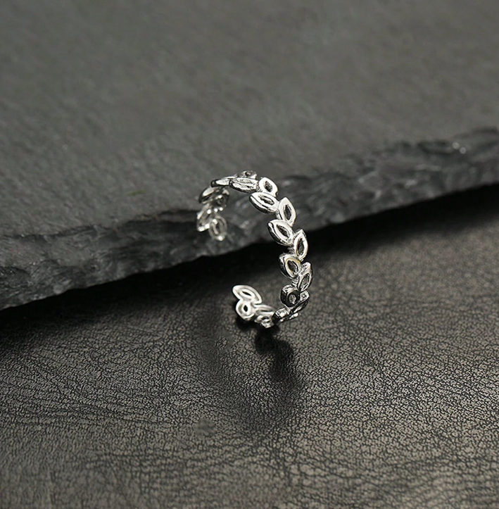 COINBUFF 4-Piece Adjustable Leaf Ring Set for Women – Solid Gold & Sterling Silver Elegant Stackable Rings