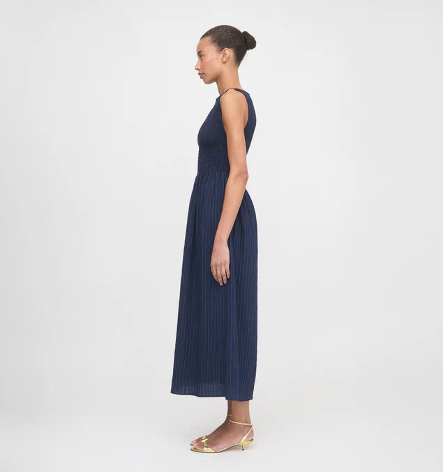 Women’s Smocked Midi Dress – Elegant Sleeveless Summer Dress