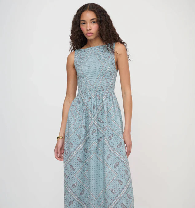 Women’s Smocked Midi Dress – Elegant Sleeveless Summer Dress