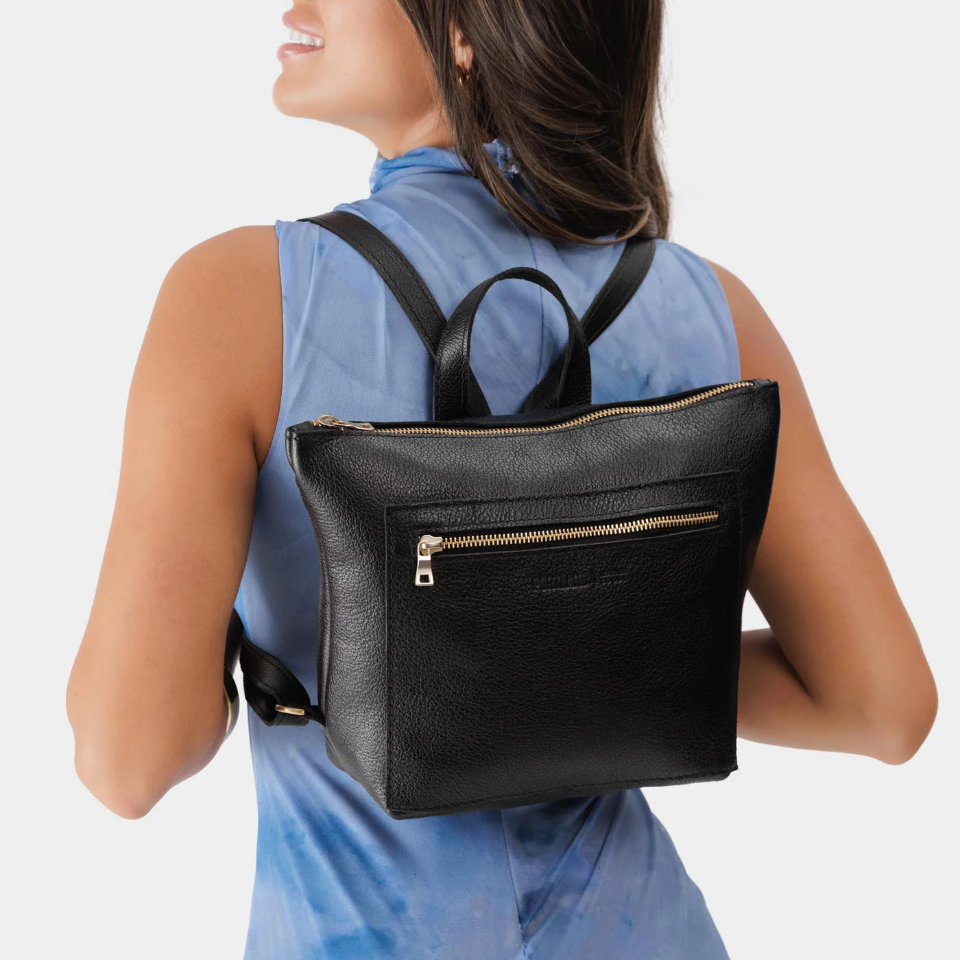 Tote Backpack – Modern Style Meets Everyday Function